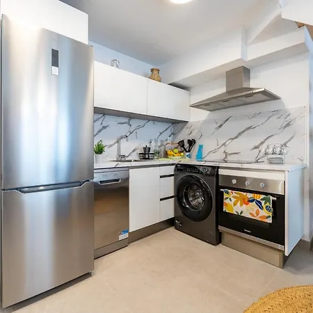 Malagasuite Duplex Con Parking Lägenhet Málaga